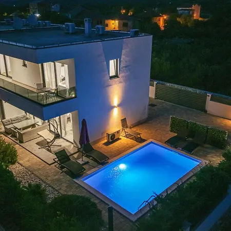 Casa vacanze House With A Swimming Pool Bogdanovici, - 27885 Šibenik