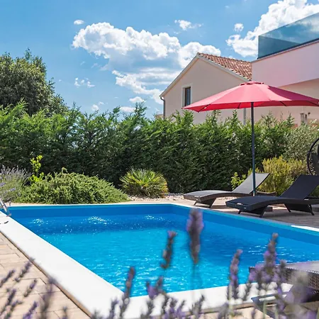 House With A Swimming Pool Bogdanovici, - 27885 Tatil Evi